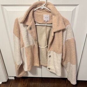 Le Lis Cream and Tan Sherpa Jacket